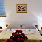 Holiday home Mata By El-pi Tours